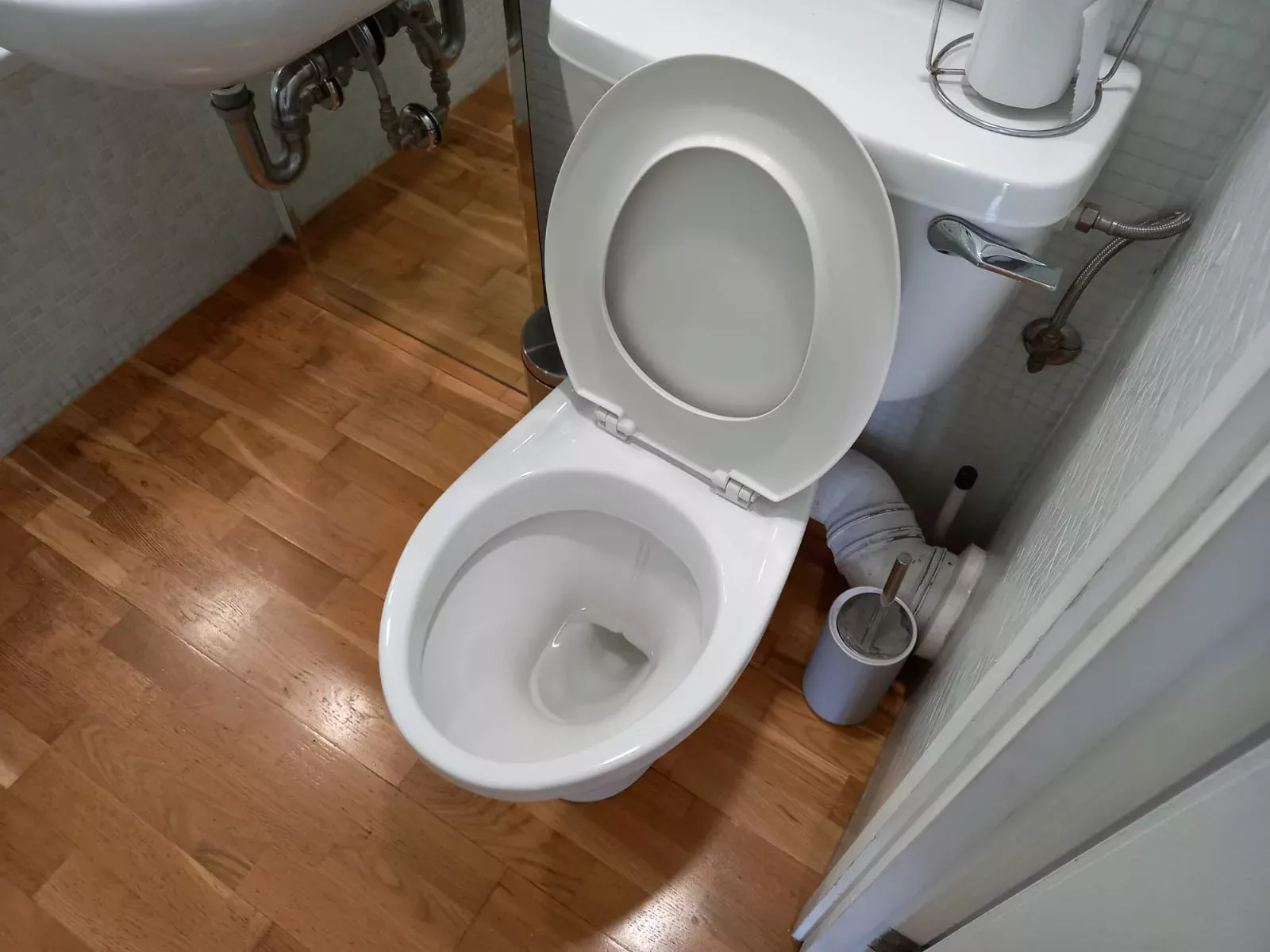 Toilet and bathroom floor cleaned by Always Clean
